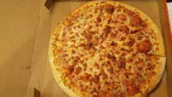 Little Caesars Pizza food