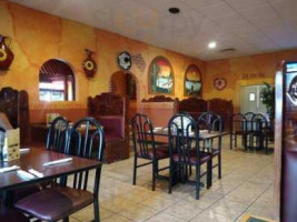 Acapulco Grill Inc inside