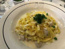 Tre Lune food