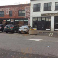 Flour City Bread Company outside