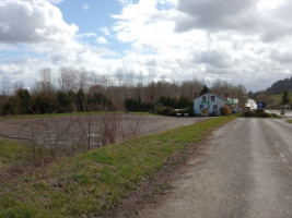 Le Banc De Pierre outside