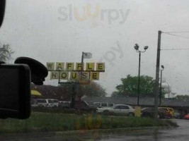 Waffle House inside