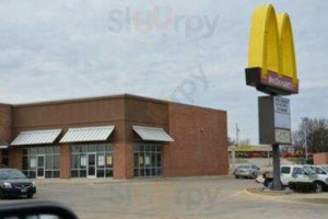 Mcdonald's outside