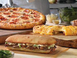 Dominos Pizza food