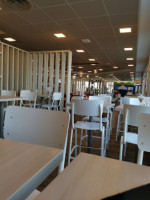 Flunch Carrefour inside