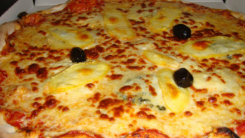 Brignoles Pizza food