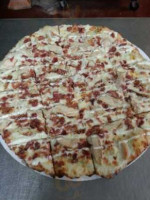 Whitestown Pizza King food