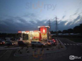 Andy's Frozen Custard outside