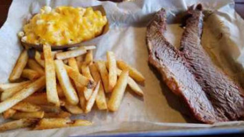 107 Smokehouse food