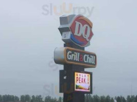 Dairy Queen Grill Chill outside