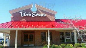 Bob Evans outside