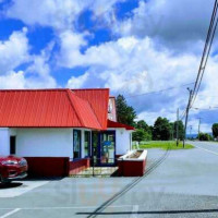 Dairy Queen outside