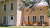 Quivey's Grove Stone House outside