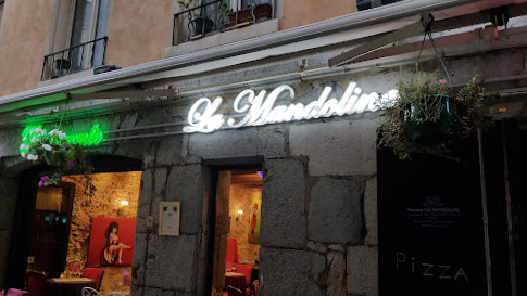 restaurant image