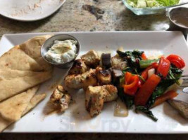 Theos Mediterranean Cuisine food