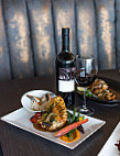 Vista 18 Westcoast Grill and Wine Bar food