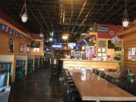 Buffalo Bill's And Grill inside