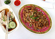 Singapore Chicken Rice food