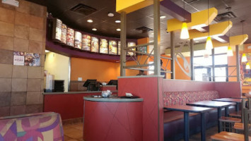 Taco Bell inside