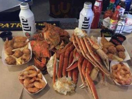 Rube's Crab Shack Llc food