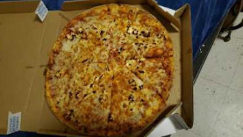 Domino's Pizza food