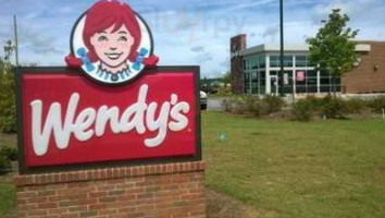 Wendy's outside