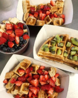 Foxy's Waffle And Sugar Den food