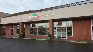 Larosa's Pizza Finneytown outside