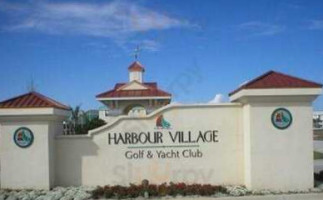 Harbour Village Pub Grill inside