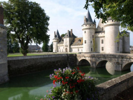 Hostellerie du Chateau outside