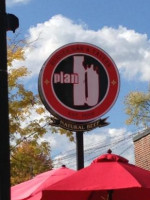 Plan B Burger outside