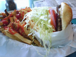 Chicago's Metropolitan Deli food