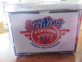 521 Filling Station inside