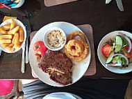 The Beaconsfield Arms food