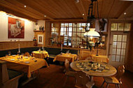 Restaurant Uja Traube Scuol food