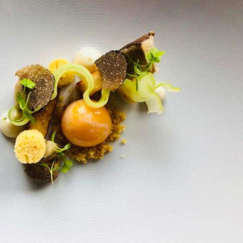 restaurant image