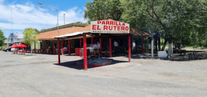 Parrilla El Rutero outside