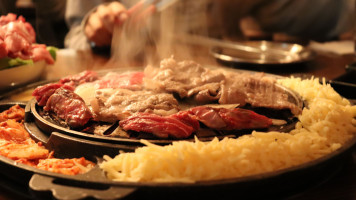 Han Table Barbecue food