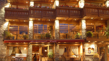 Restaurant Le Monal food