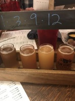 Elm Street Brewing Company food