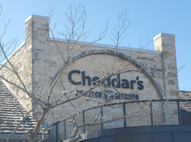 Cheddar's Scratch Kitchen food