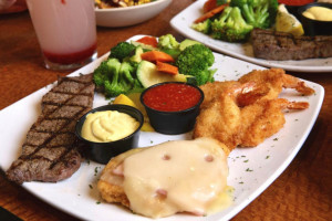 Sizzler Lake Forest food