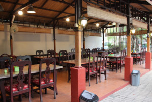 Kampoeng Bamboe Restoran Dan Bamboe Inn 1 Homestay food