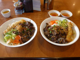 Pho Phu Thinh Vietnamese Restaurant food