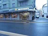 McDonald's Restaurant outside