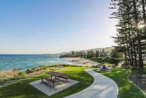 Headlands Austinmer Beach inside