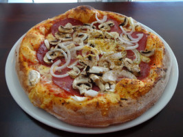 Pizza Haus food