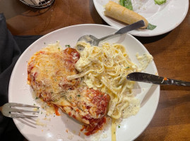 Olive Garden inside