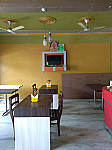 Bindaas Restaurant inside