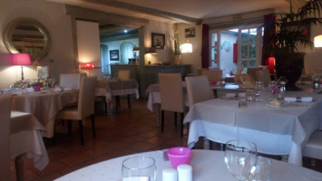 Auberge Des Enclos food